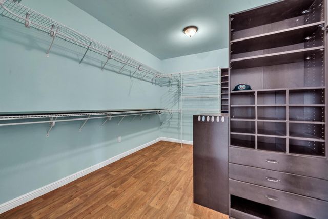 4801 Meadow Lake Drive, Crestview, FL 32539