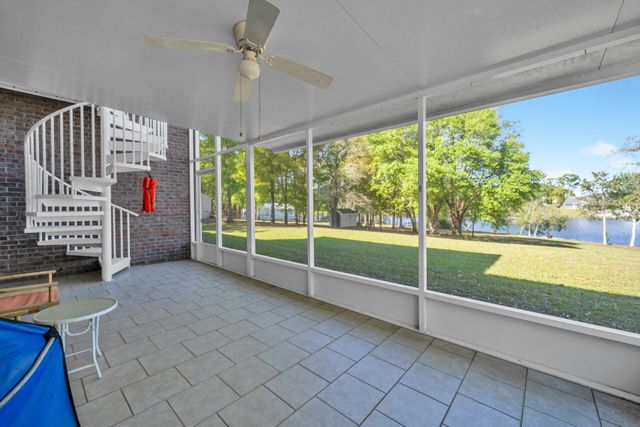 4801 Meadow Lake Drive, Crestview, FL 32539