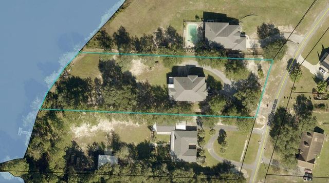 4801 Meadow Lake Drive, Crestview, FL 32539