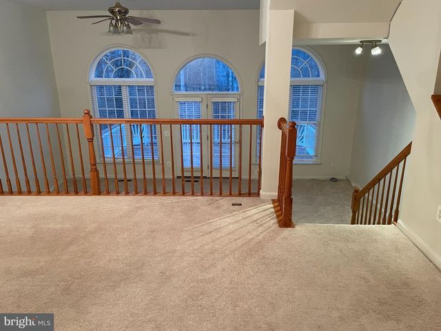 18405 SIERRA SQ, Leesburg, VA 20176