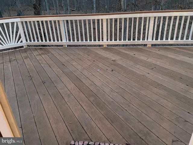 18405 SIERRA SQ, Leesburg, VA 20176
