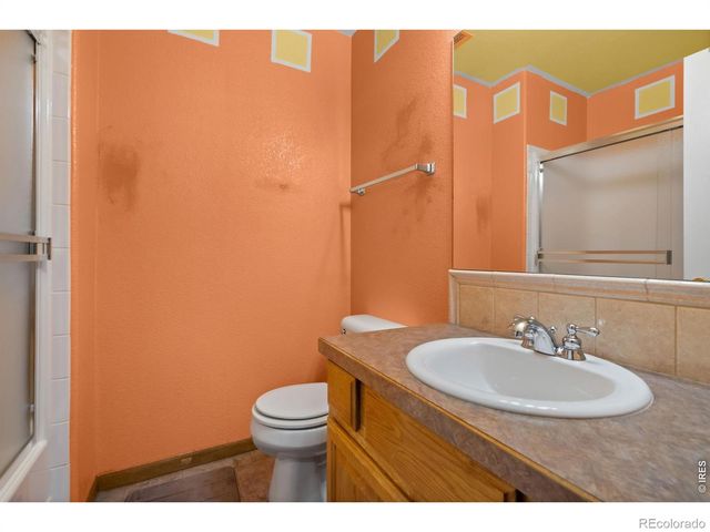 1737 69th Avenue, Greeley, CO 80634