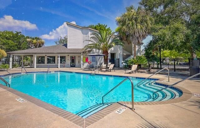 267 Alexandra Drive 15, Mount Pleasant, SC 29464