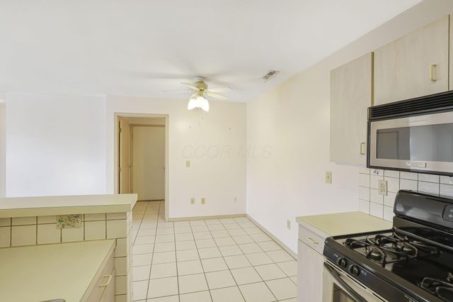 2651 Brittany Oaks Boulevard, Hilliard, OH 43026