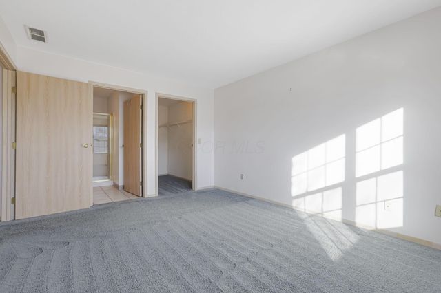 2651 Brittany Oaks Boulevard, Hilliard, OH 43026