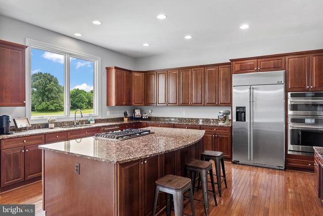 35443 GLENCOE CT, Round Hill, VA 20141