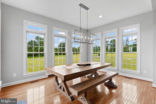 35443 GLENCOE CT, Round Hill, VA 20141