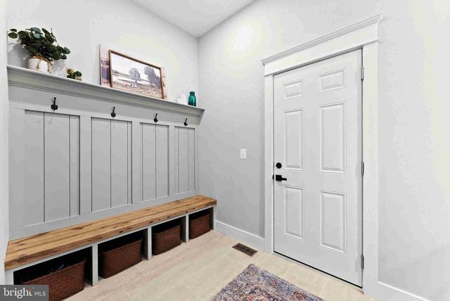 35443 GLENCOE CT, Round Hill, VA 20141