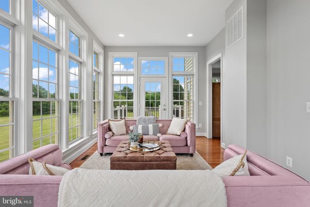 35443 GLENCOE CT, Round Hill, VA 20141