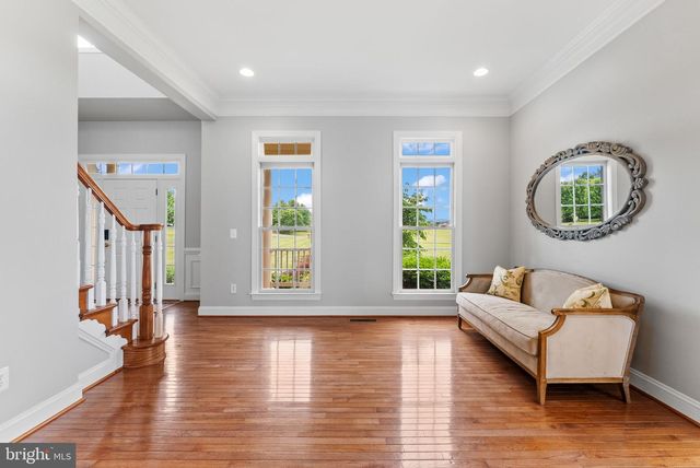 35443 GLENCOE CT, Round Hill, VA 20141