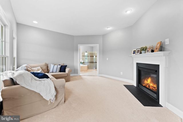 35443 GLENCOE CT, Round Hill, VA 20141