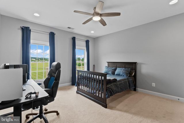 35443 GLENCOE CT, Round Hill, VA 20141