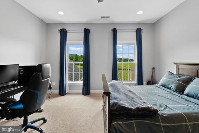 35443 GLENCOE CT, Round Hill, VA 20141