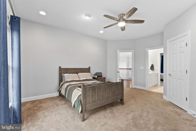 35443 GLENCOE CT, Round Hill, VA 20141