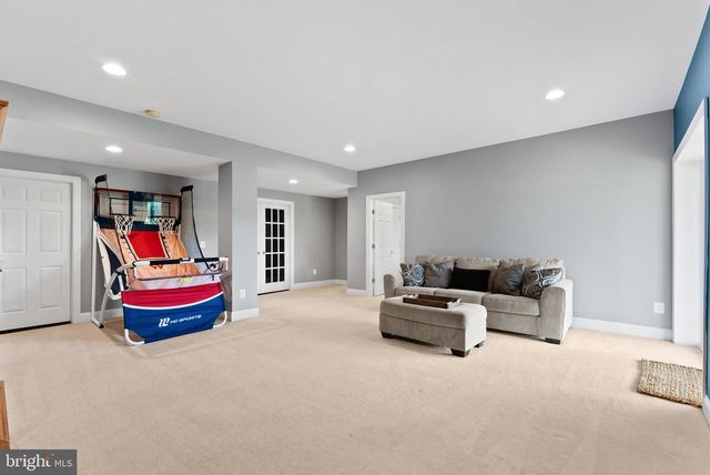 35443 GLENCOE CT, Round Hill, VA 20141