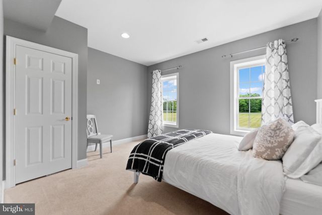 35443 GLENCOE CT, Round Hill, VA 20141