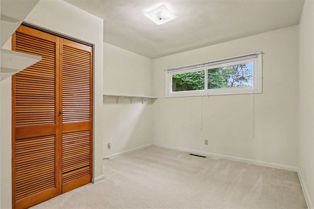 336 Lakeshore Drive, Battle Creek, MI 49015
