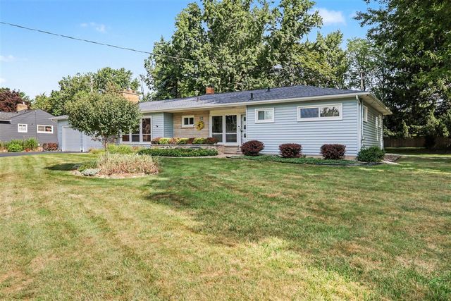 336 Lakeshore Drive, Battle Creek, MI 49015