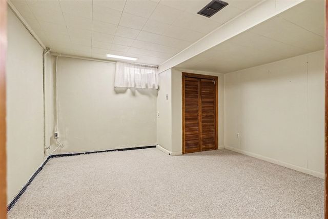 336 Lakeshore Drive, Battle Creek, MI 49015