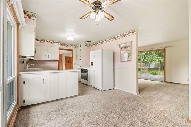 336 Lakeshore Drive, Battle Creek, MI 49015