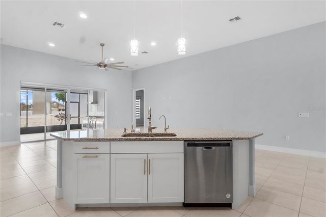 2320 SYMPHONY CIRCLE, St Cloud, FL 34771