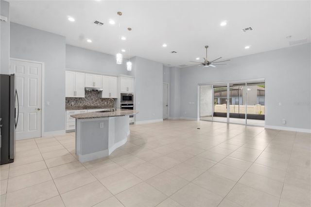 2320 SYMPHONY CIRCLE, St Cloud, FL 34771