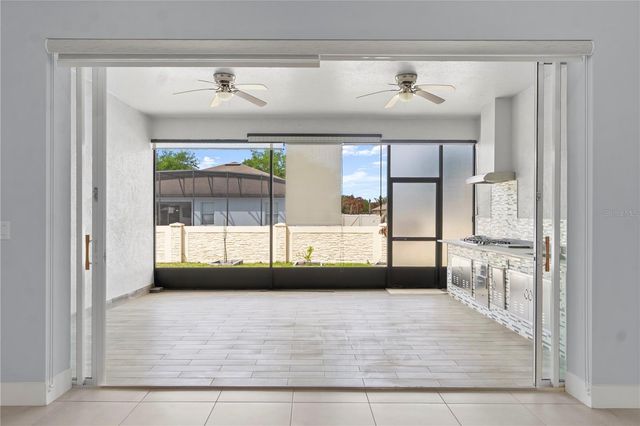 2320 SYMPHONY CIRCLE, St Cloud, FL 34771