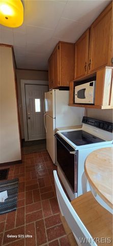 2474 Pierce Avenue, Niagara Falls, NY 14301