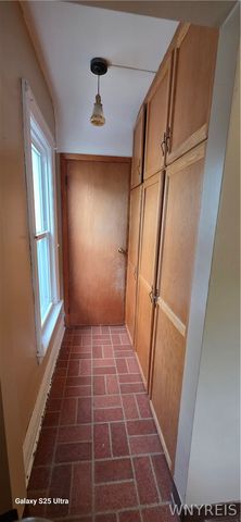 2474 Pierce Avenue, Niagara Falls, NY 14301