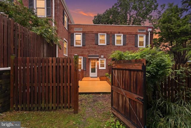 4616 31ST RD S, Arlington, VA 22206