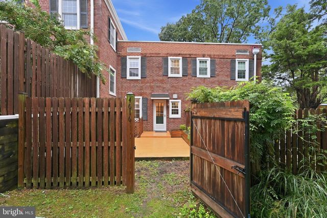 4616 31ST RD S, Arlington, VA 22206
