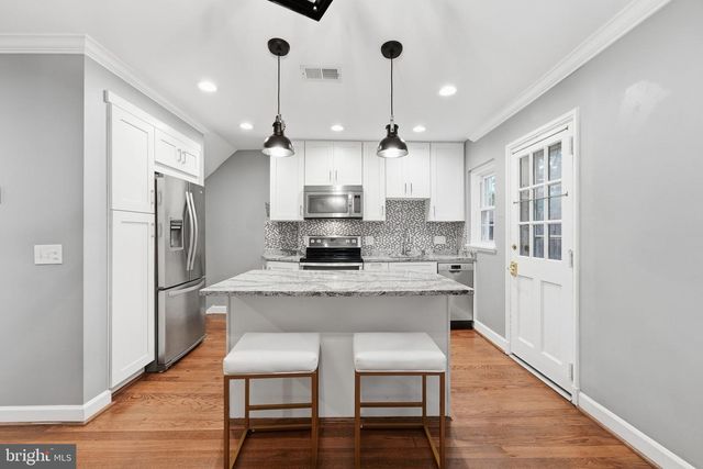 4616 31ST RD S, Arlington, VA 22206