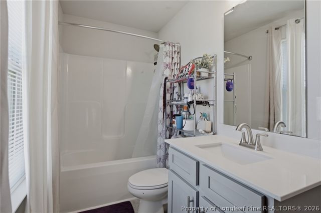 120 Wildwood Way, Cameron, NC 28326