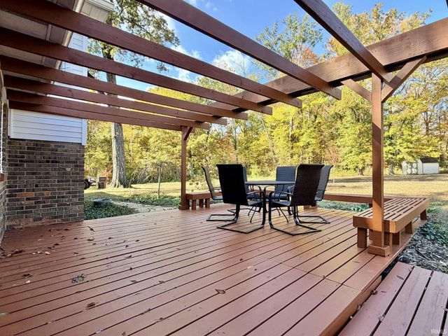 13112 W 230 N, Linton, IN 47441