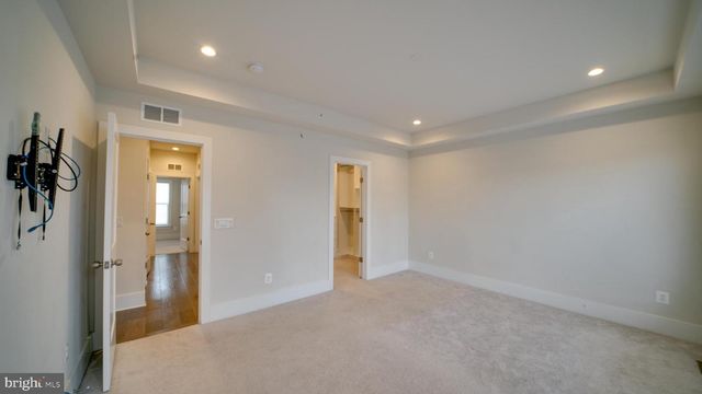 43057 PONY TRUCK TER, Ashburn, VA 20147