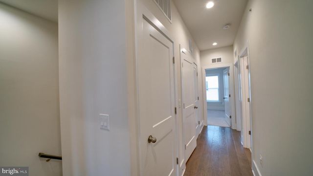 43057 PONY TRUCK TER, Ashburn, VA 20147