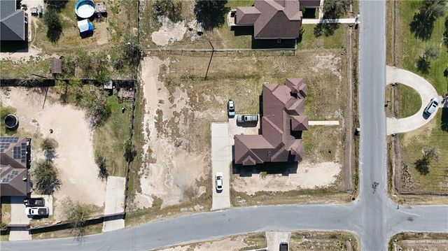 512 Ponciana Drive, Edinburg, TX 78542