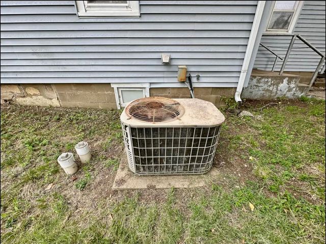 1402 W 6th Ave, El Dorado, KS 67042