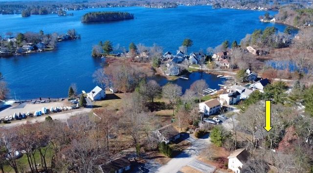 9 Scenic Ave, Webster, MA 01570