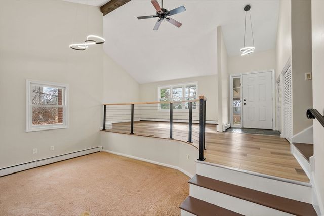 9 Scenic Ave, Webster, MA 01570