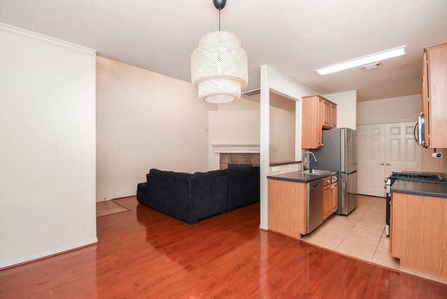 13646 Garden Grove Ct, Houston, TX 77082