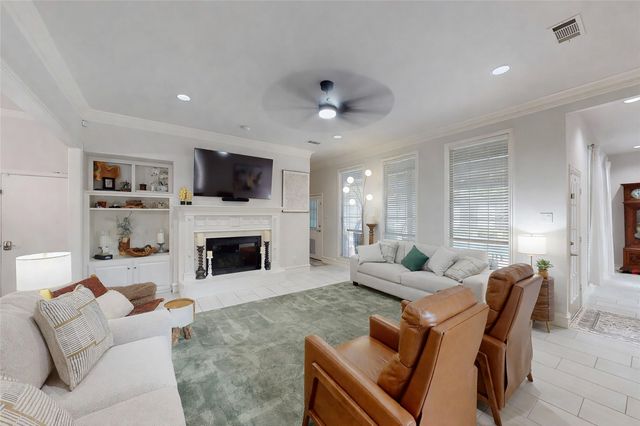 1902 Spring Meadow Lane, Richardson, TX 75081