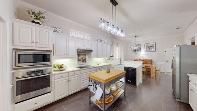 1902 Spring Meadow Lane, Richardson, TX 75081