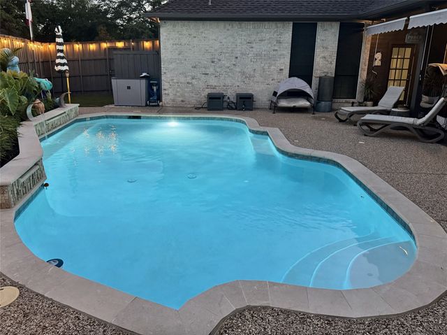 1902 Spring Meadow Lane, Richardson, TX 75081