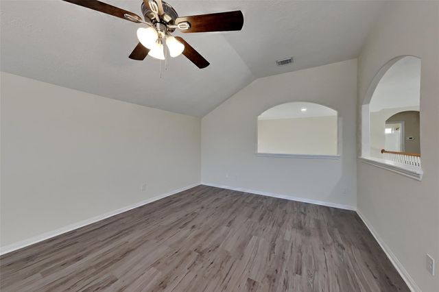 6819 Amber Pine Court, Humble, TX 77346