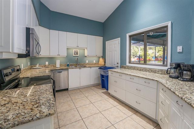 1007 LAKE AVOCA DRIVE, Tarpon Springs, FL 34689