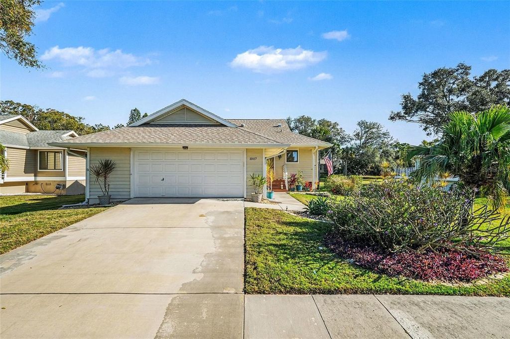 1007 LAKE AVOCA DRIVE, Tarpon Springs, FL 34689
