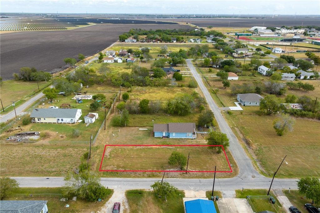 603 Porter St, Taft, TX 78390 — photo 3