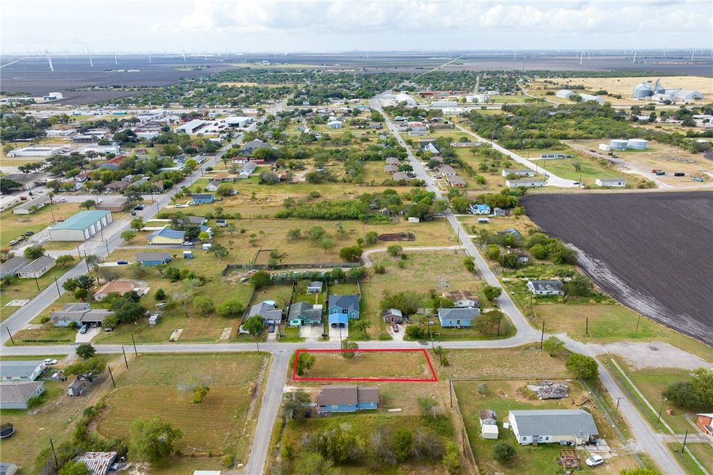 603 Porter St, Taft, TX 78390 — photo 5
