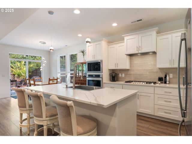 17753 Sw LOCKWOOD Ct, Sherwood, OR 97140